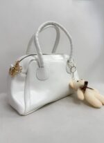 Beyaz Ayıcık Aksesuar Parlak Deri Çanta - Görsel 3