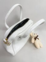 Beyaz Ayıcık Aksesuar Parlak Deri Çanta - Görsel 5