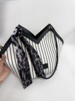 Bej-Siyah Fularlı Çanta - Görsel 4