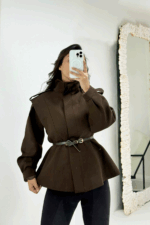 Kahverengi Kemerli Vatkalı Ceket