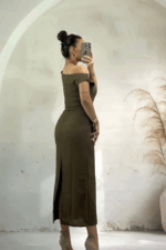 Acı Kahve Arkadan Yırtmaçlı Midi Boy Elbise￼