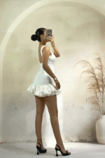 Beyaz Balon Etek Detay Mini Elbise