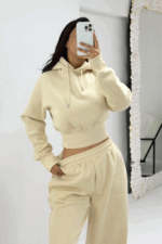 Bej Eşofman Takımı