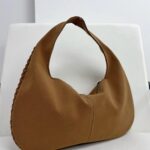 Taba Bomber Süet Çanta