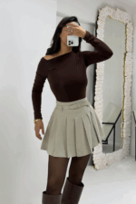 Bej Pileli Kemerli Şort Etek