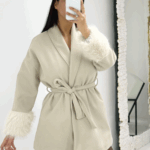 Bej Kolları Tüylü Kısa Kaban