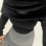 Siyah Tüylü Madonna Kazak