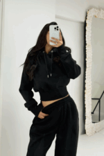 Siyah Eşofman Takımı - Görsel 2