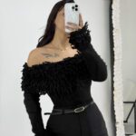 Siyah Püsküllü Madonna Kazak