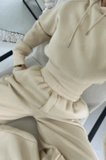 Bej Eşofman Takımı - Görsel 2