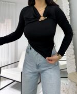 Siyah Tokalı Bluz - Görsel 2