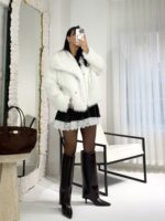 Ekru Astarlı Yakalı Kürk - Görsel 2