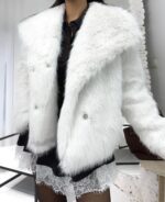 Ekru Astarlı Yakalı Kürk - Görsel 6