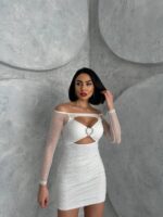 Beyaz Pullu Dekolteli Mini Elbise - Görsel 2