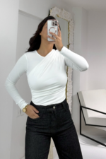 Beyaz Büzgülü Bluz