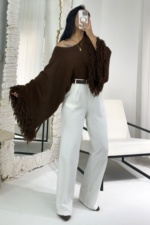 Acı Kahve Püsküllü Yarasa Kol Kazak