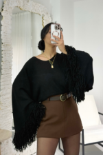 Siyah Püsküllü Yarasa Kol Kazak