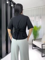 Siyah Belden Oturtmalı Tişört - Görsel 3
